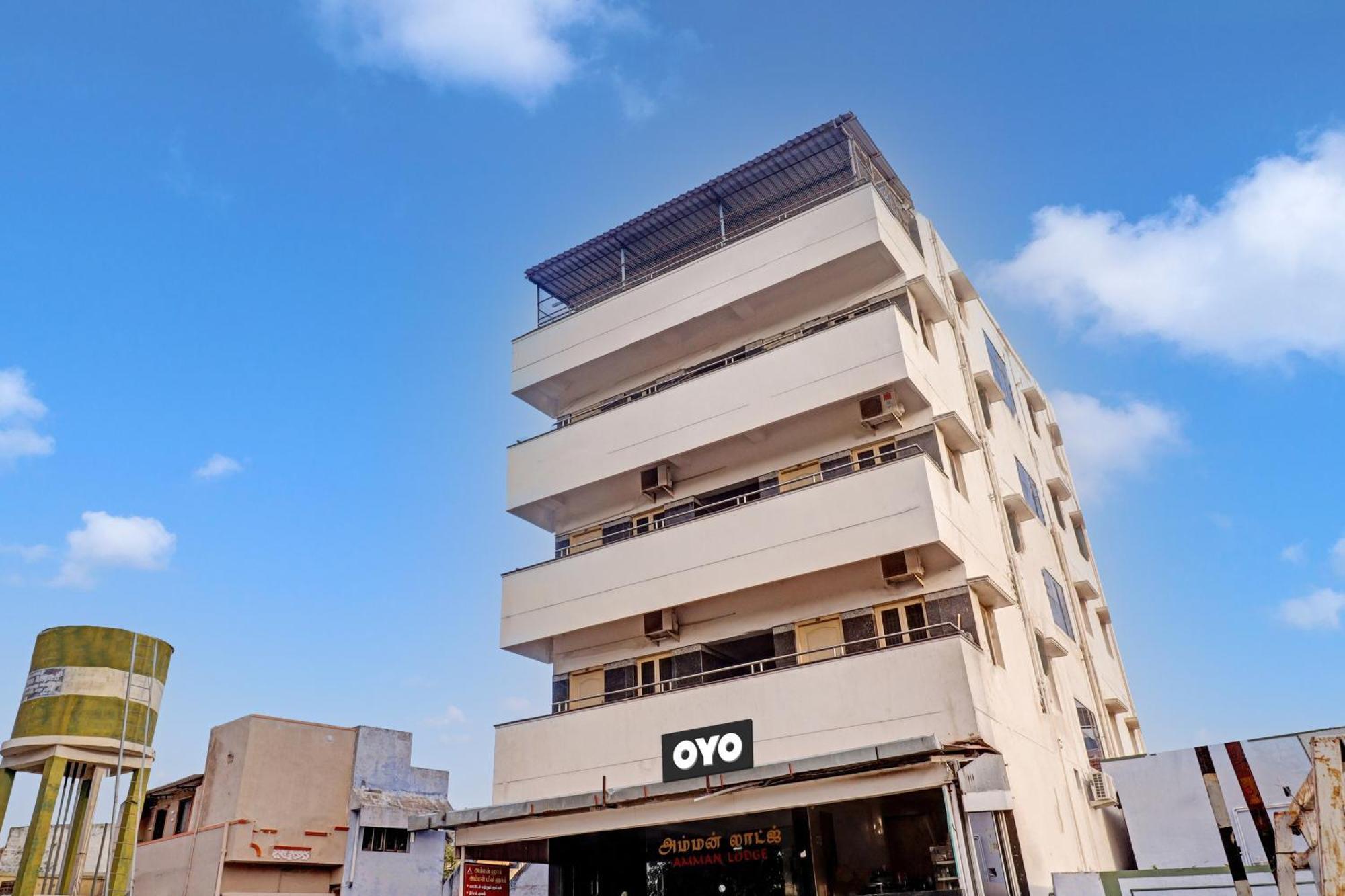 Oyo Flagship Amman Lodge Chennimalai Kültér fotó